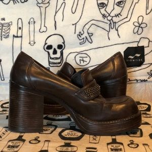 ⭐️ that’s so raven platform heels ⭐️